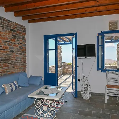 Holiday home Tzados Sunny