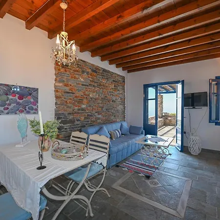 Σπίτι διακοπών Tzados Sunny *