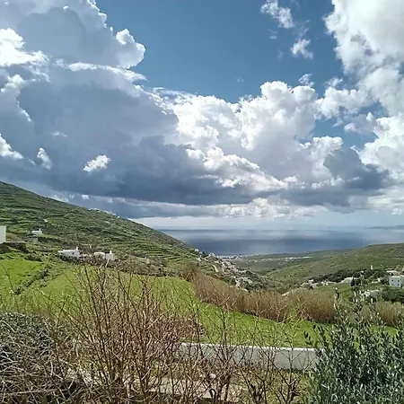 Tzados Sunny Holiday home Karia (Tinos)